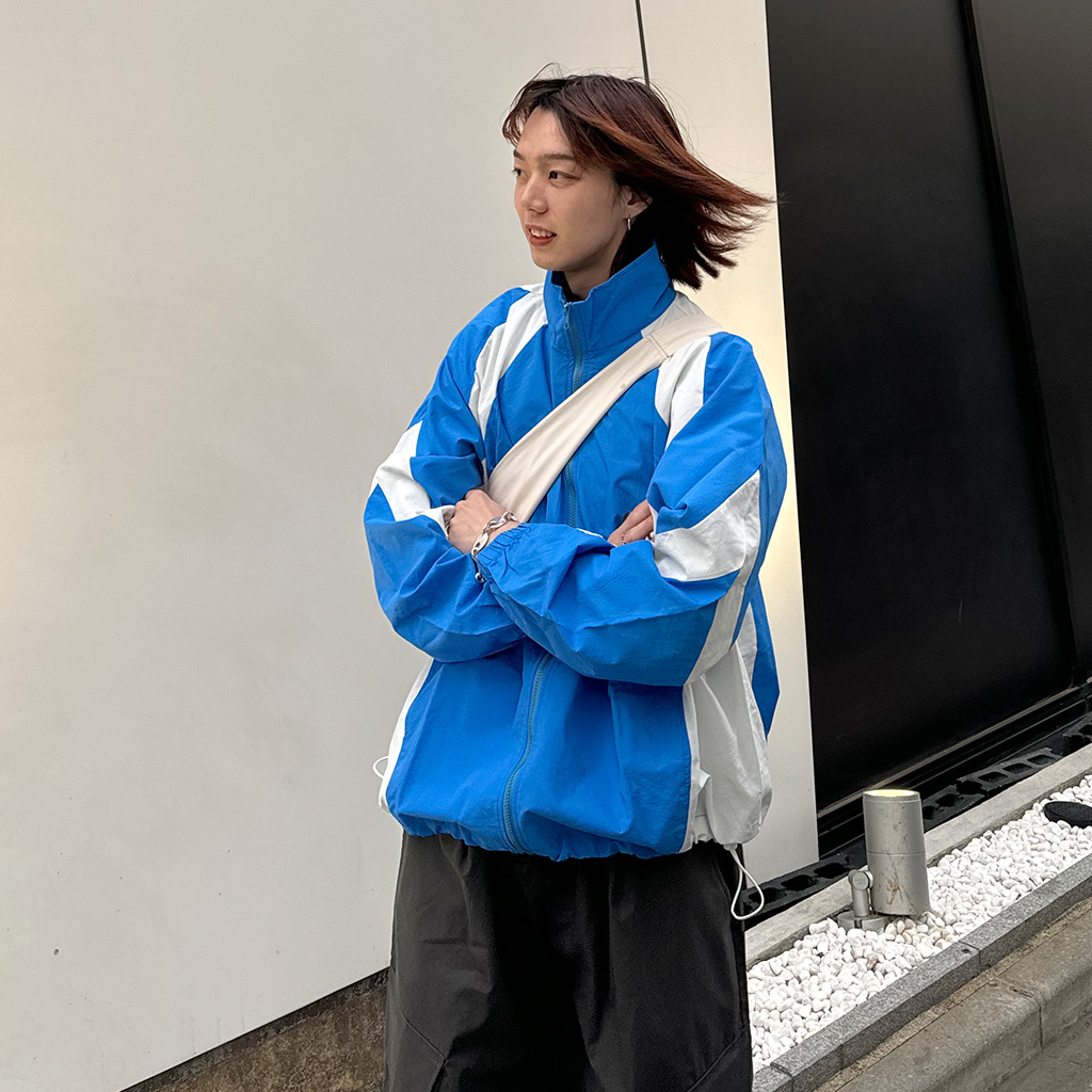 ユニセックス）配色ナイロンウィンドーブレーカー | ファッション通販