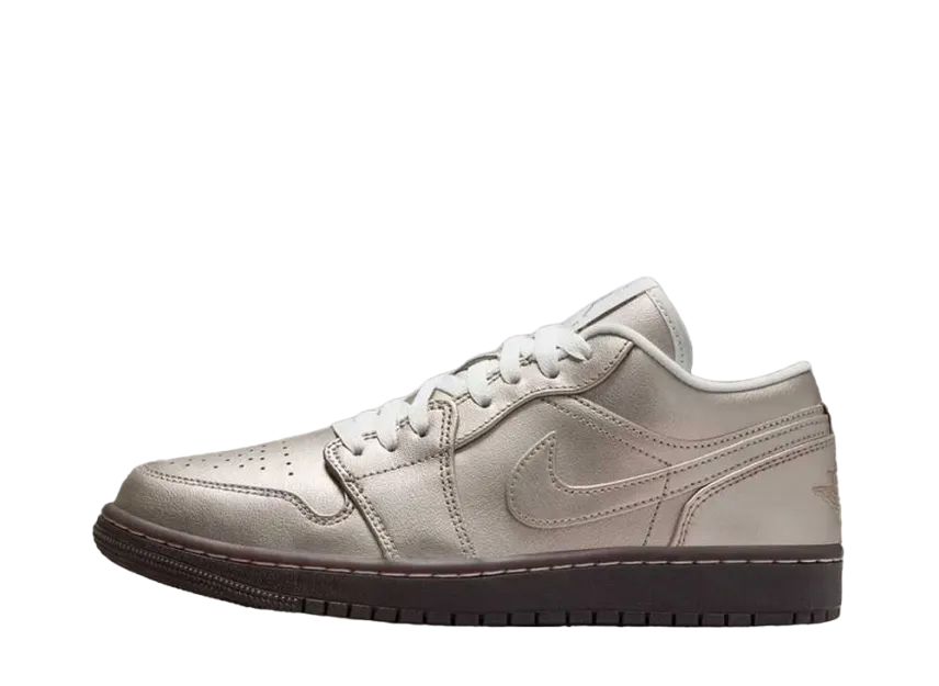Nike Women's Air Jordan 1 Low SE 