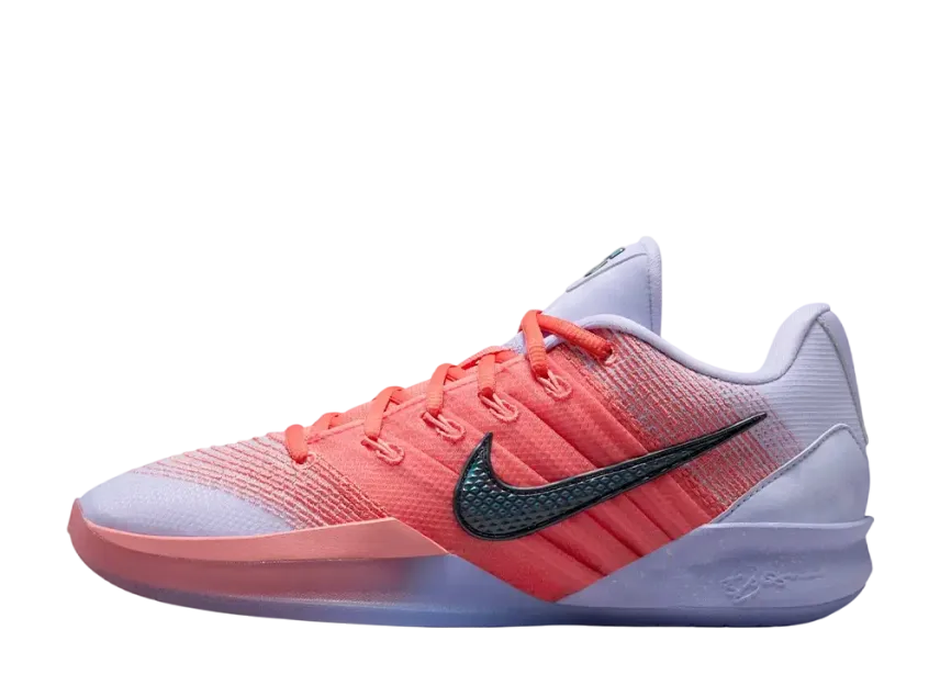 Nike Women's Sabrina 3 