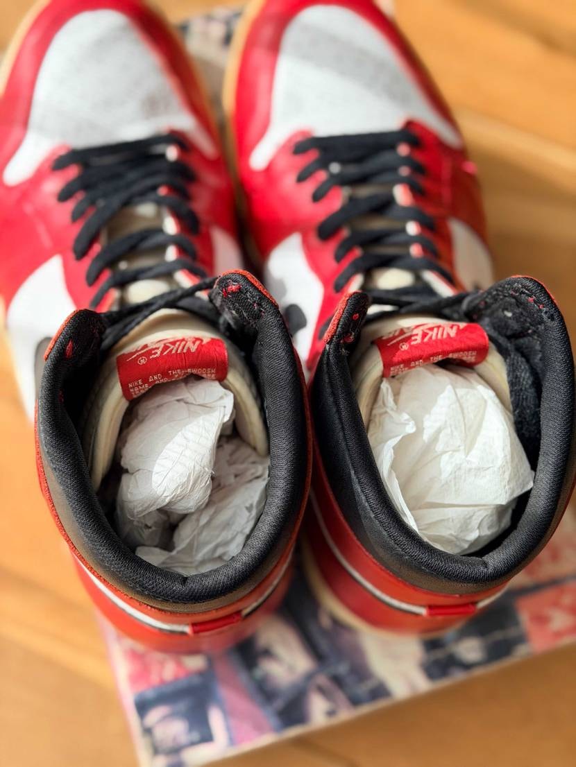 ナイキ エアジョーダン1 レトロ ハイ 