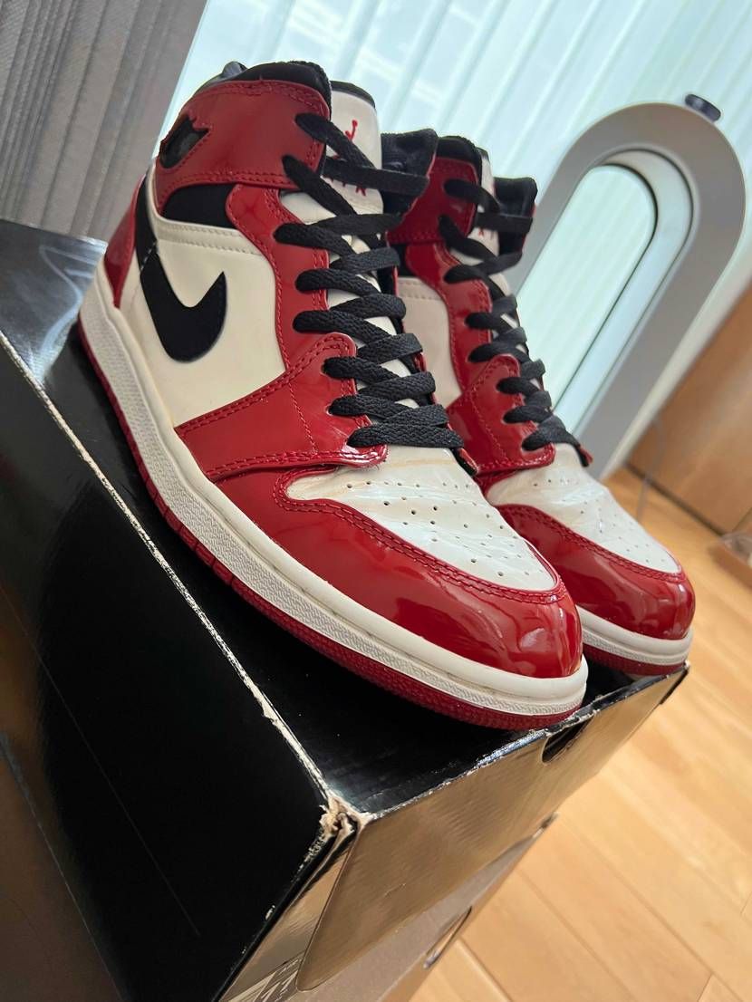 ナイキ エアジョーダン1 レトロ ハイ 