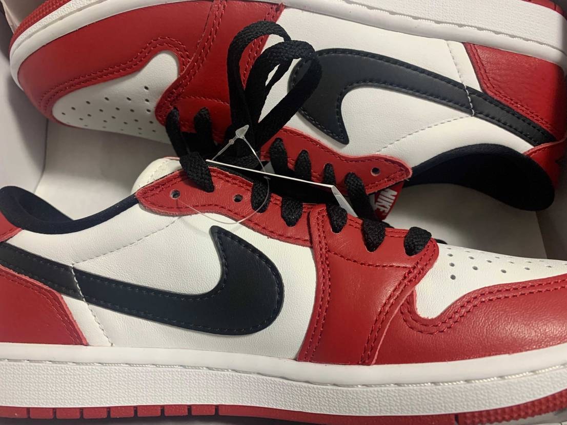 ナイキ エアジョーダン1 レトロ ロー OG 
