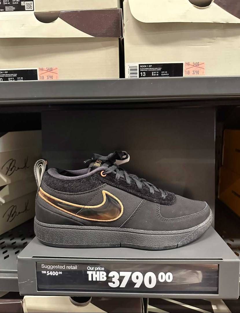 ナイキ ブック1 EP 