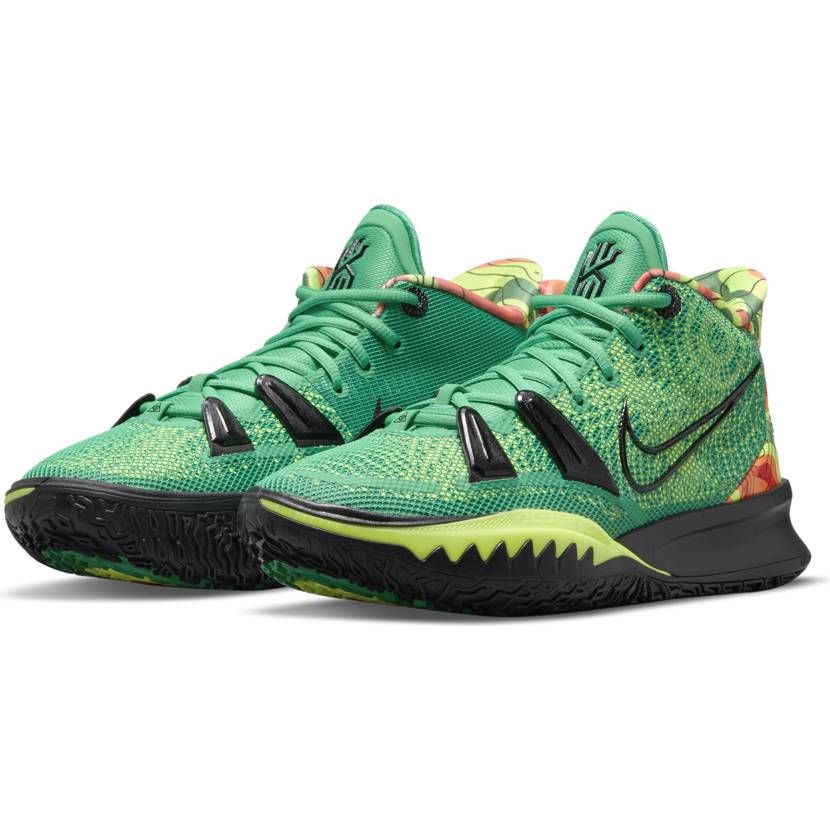 スニダンで購入可】 NIKE KYRIE 7 