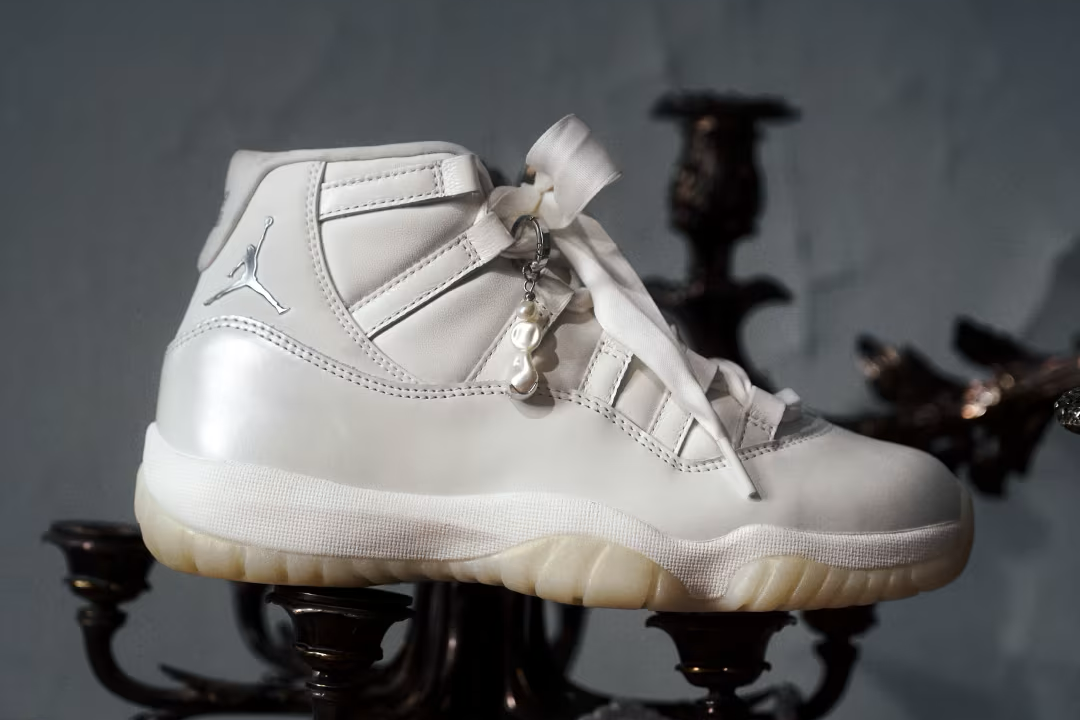 11/15発売｜Nike Women's Air Jordan 11 