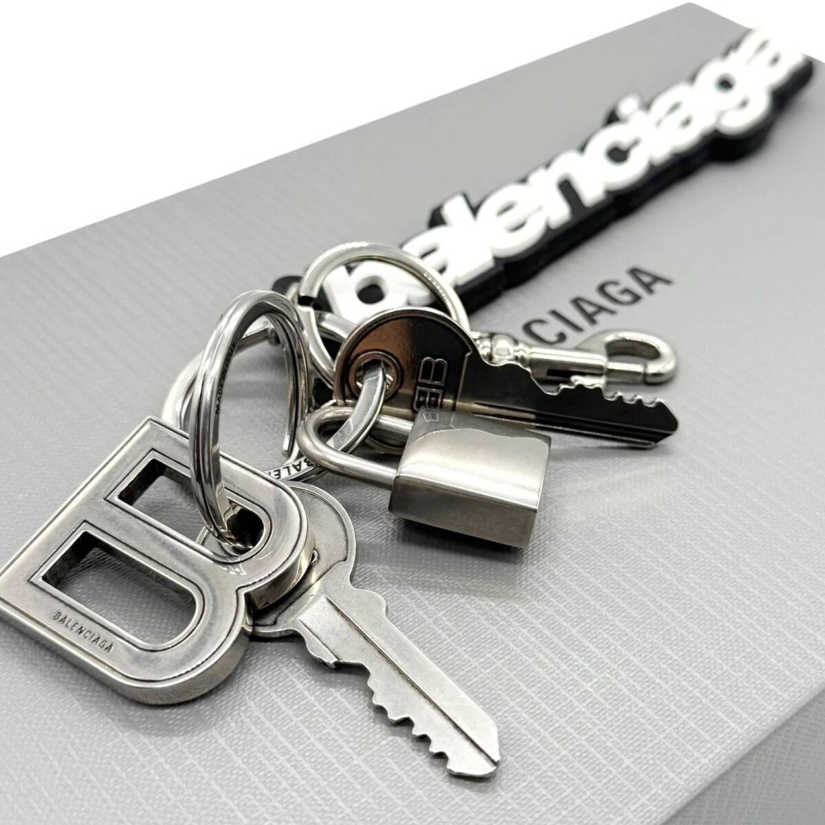 A (未使用に近い)】使用わずか/付属品完備 BALENCIAGA バレンシアガ