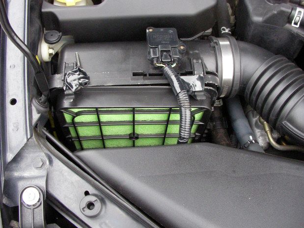 純正エアクリーナー剥き出し 加工(DIY) HKS スーパーハイブリッド