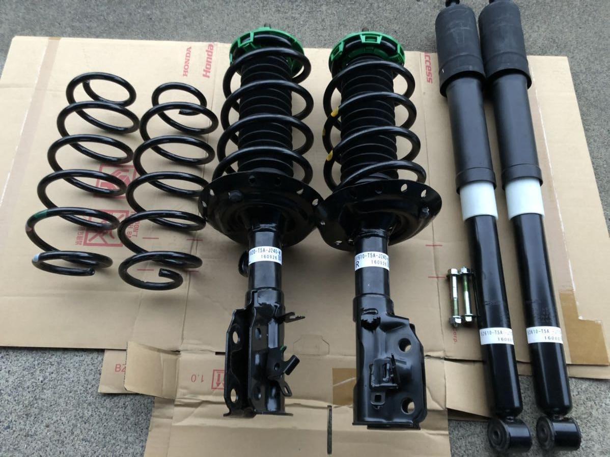 ホンダ(純正) フィットRS純正サスペンションキット のパーツレビュー