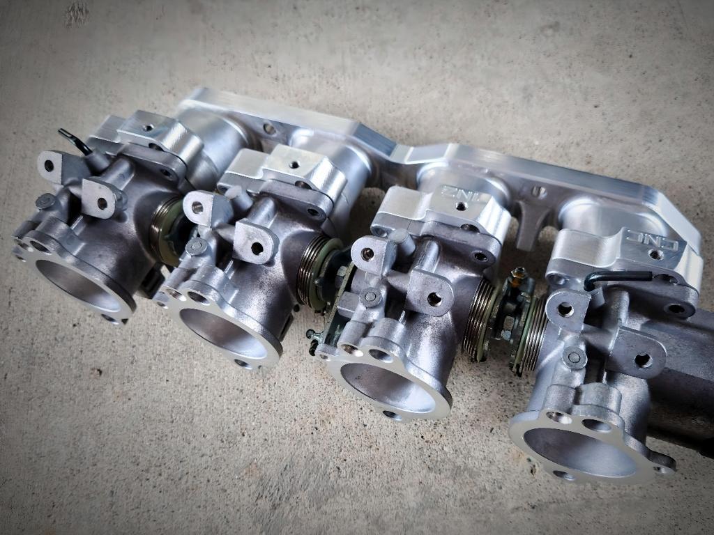 トヨタ(純正) AE101用4連スロットル のパーツレビュー | イスト(ﾎﾟﾝﾁっ