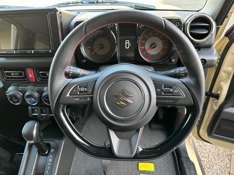 スズキ(純正) スイフトスポーツ純正ステアリング のパーツレビュー