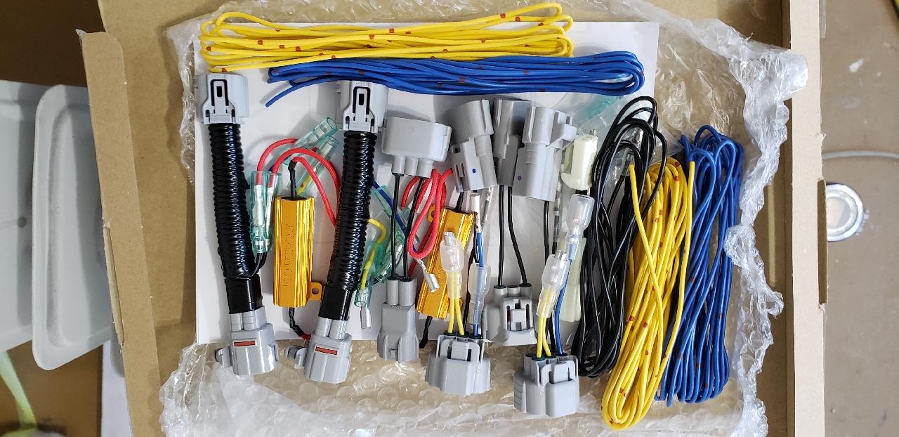 不明 アルファードヴェルファイア 30 前期→後期テールランプ変更