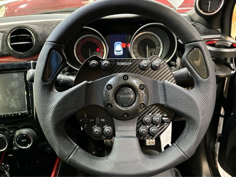 momo JET (320mm) のパーツレビュー | スイフトスポーツ(yuji-n