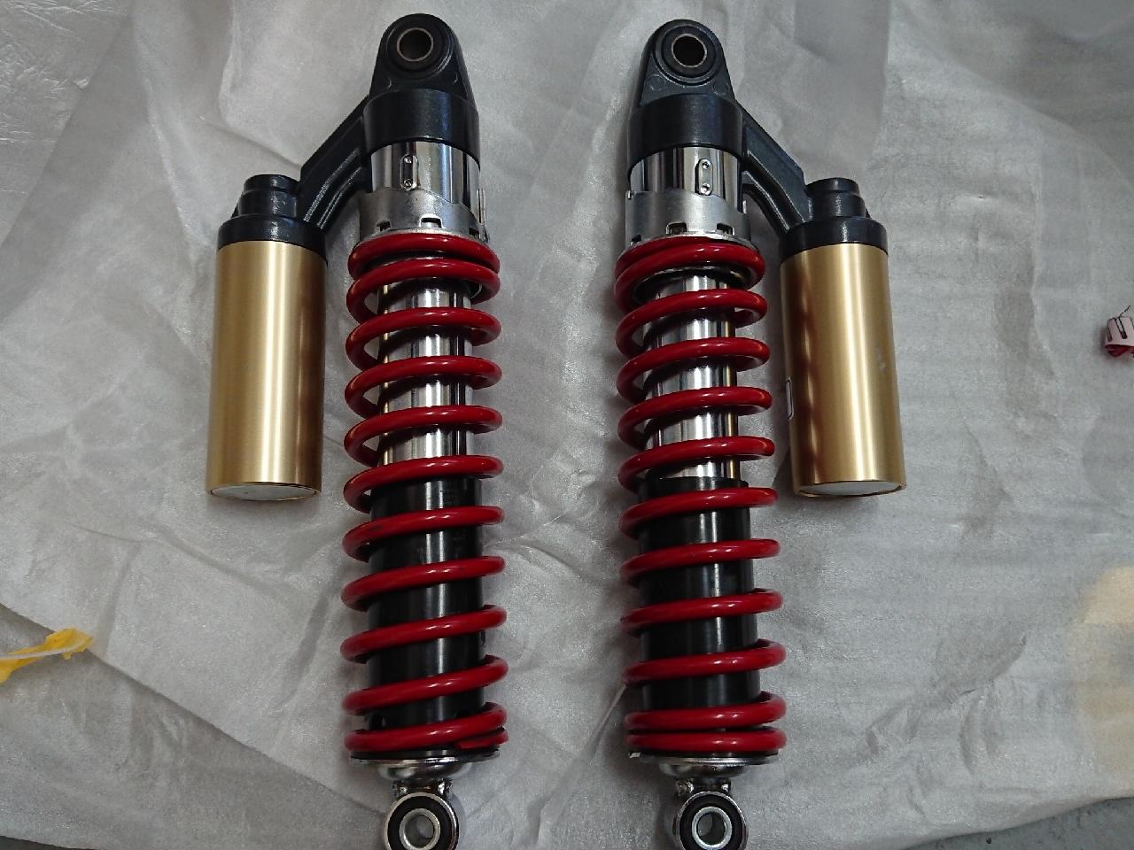 SHOWA 純正サスペンションオーバーホール のパーツレビュー | バリオス