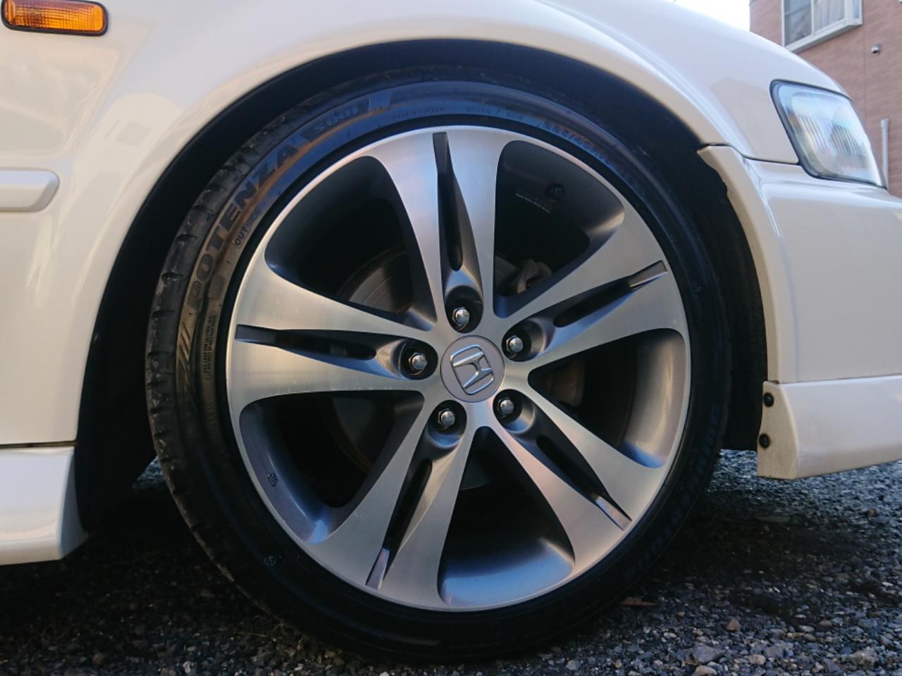 ホンダ(純正) アコードツアラーType-S純正ホイール のパーツレビュー