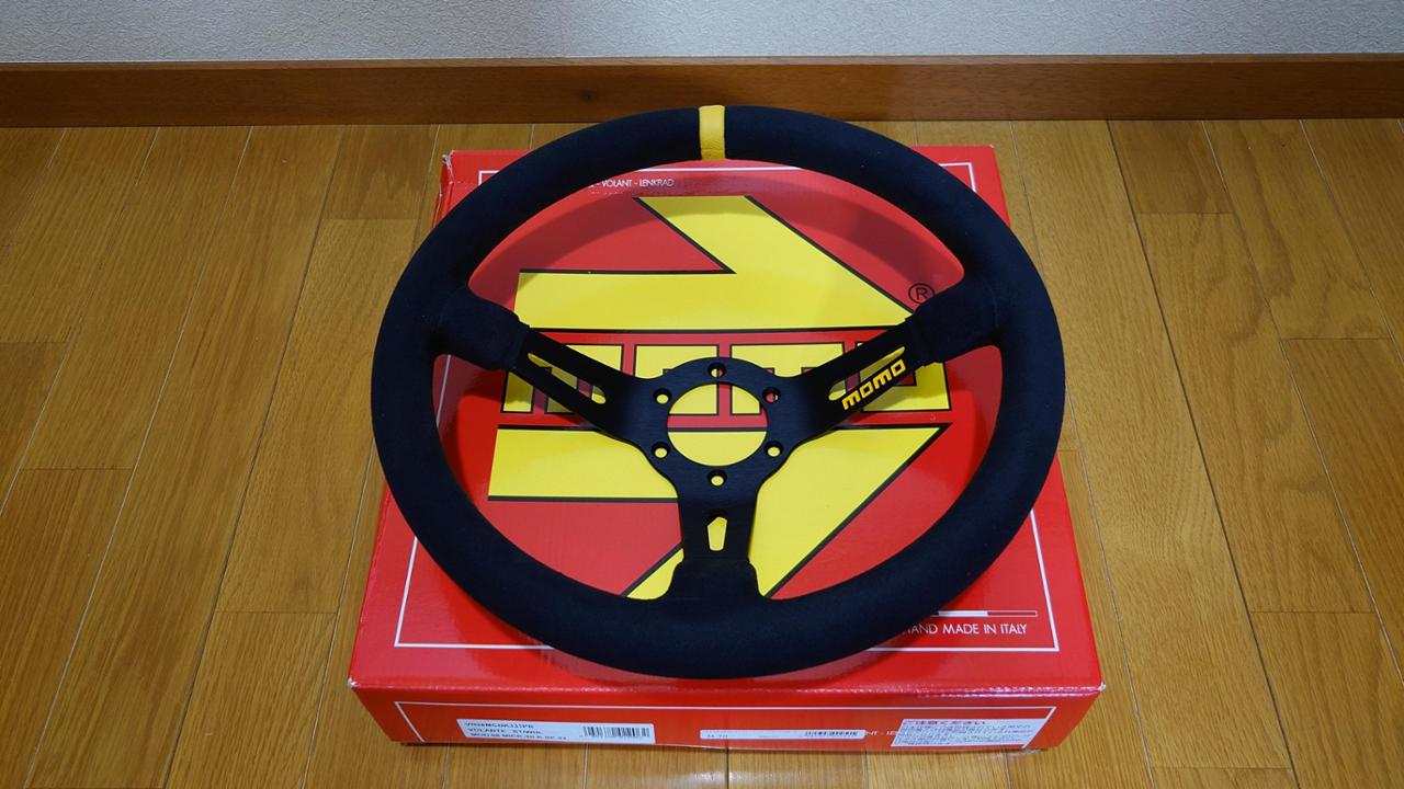 momo MOD.08 マイクロファイバー/ブラックスポーク M-70 のパーツ