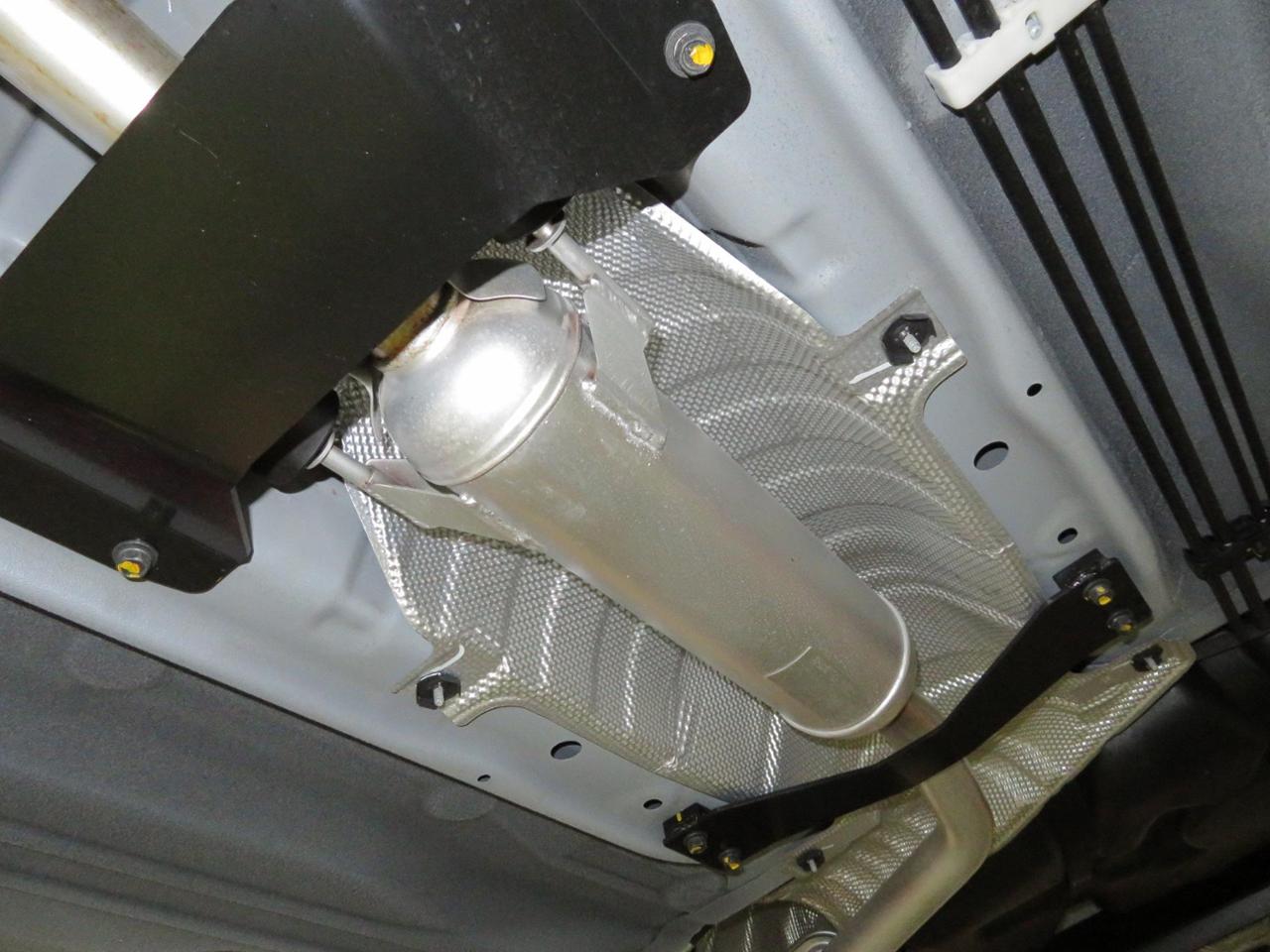 PIT WORK サーモガードシルバー のパーツレビュー | マーチ(シノノカー