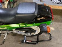 KAWASAKI 純正タンデムバー のパーツレビュー | GPZ900R(かずっち工房