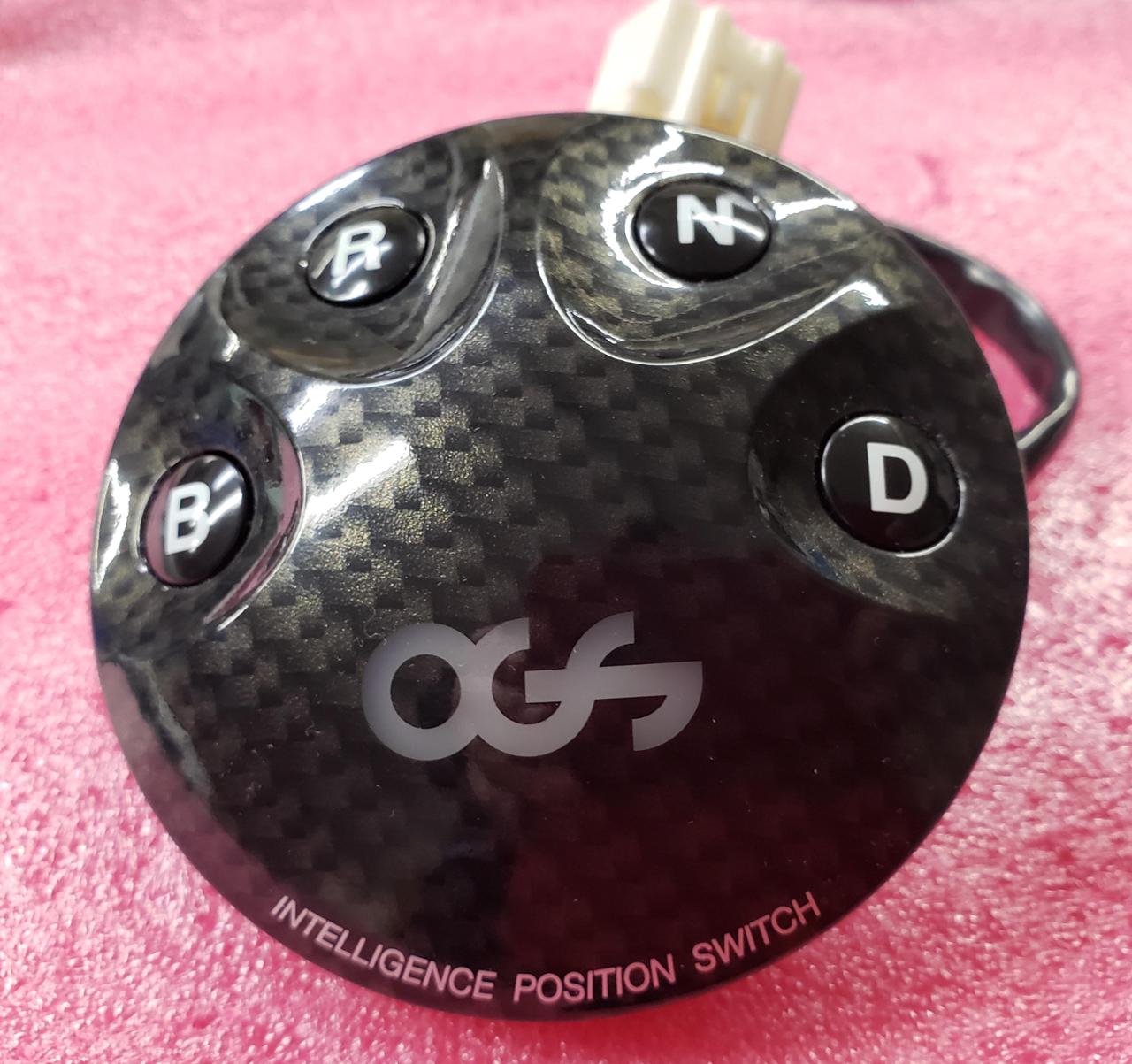 30プリウスOGSシフトスイッチ（限定品）カーボン GSカーボン調パネル