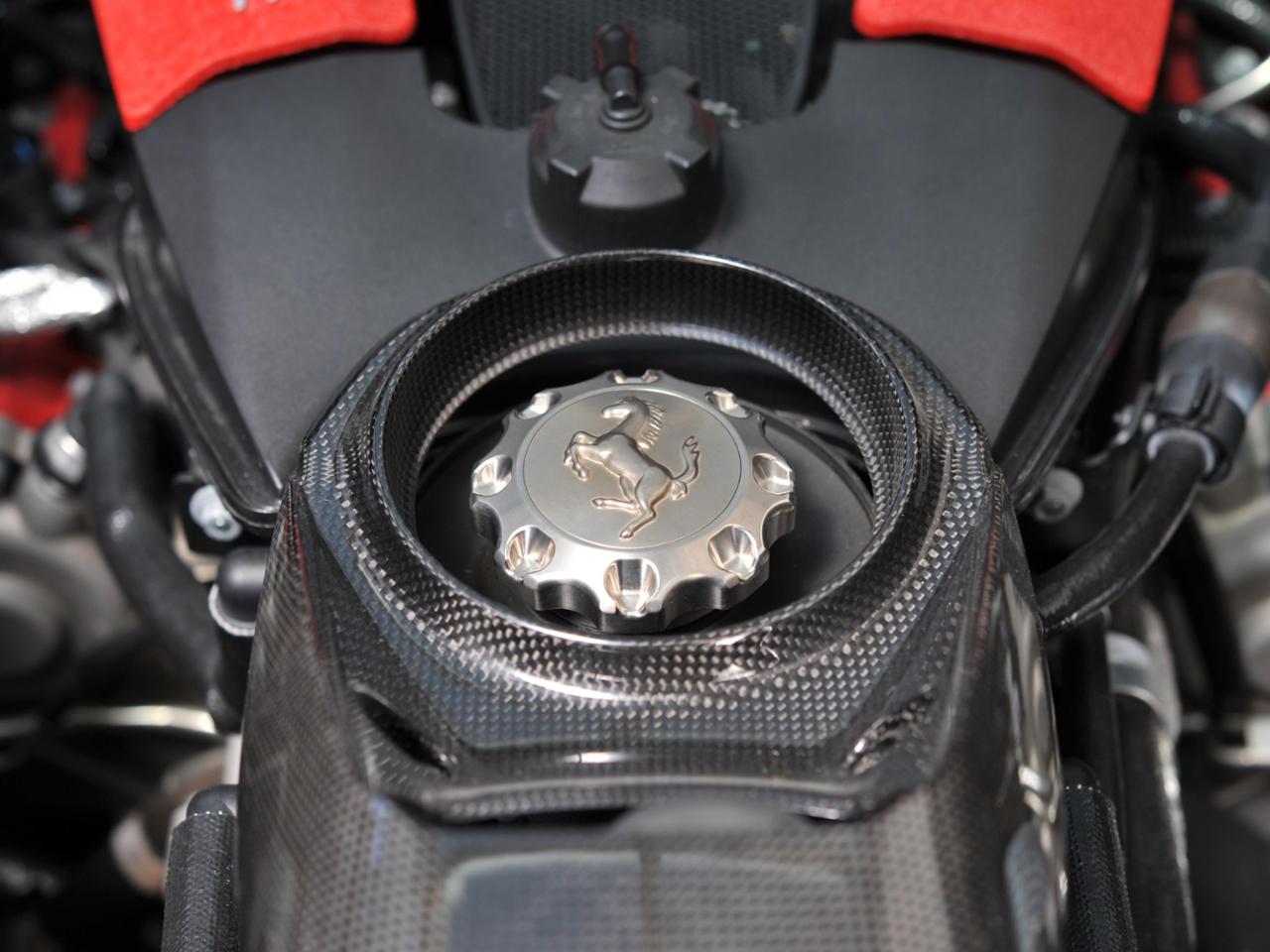 フェラーリ(純正) GENUINEチタンオイルキャップ のパーツレビュー