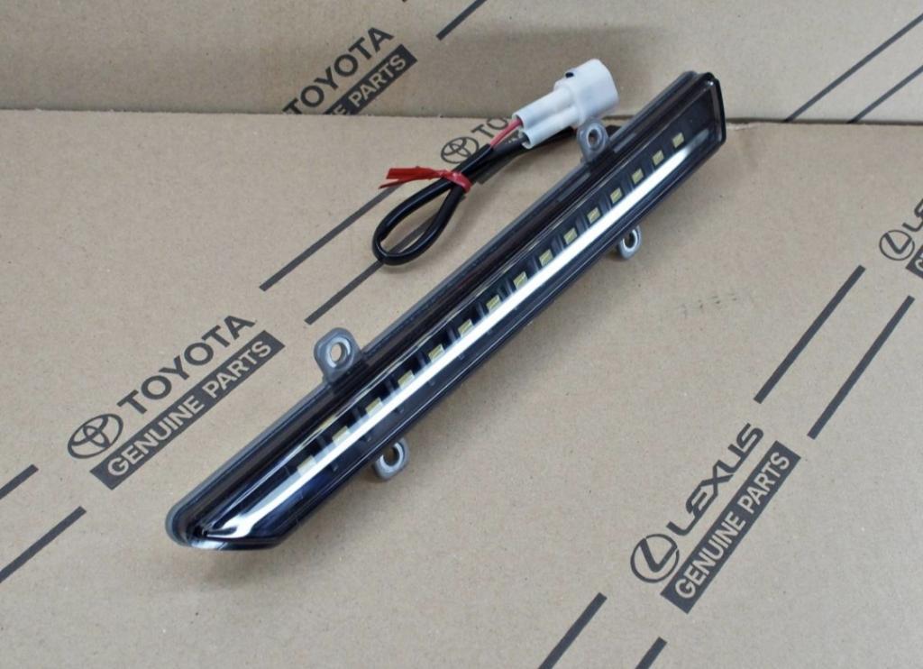 トヨタ(純正) TRDフロントバンパースポイラー デイライトランプ 81430