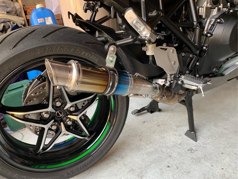 LCI ショートフルチタンスリップオンマフラー のパーツレビュー