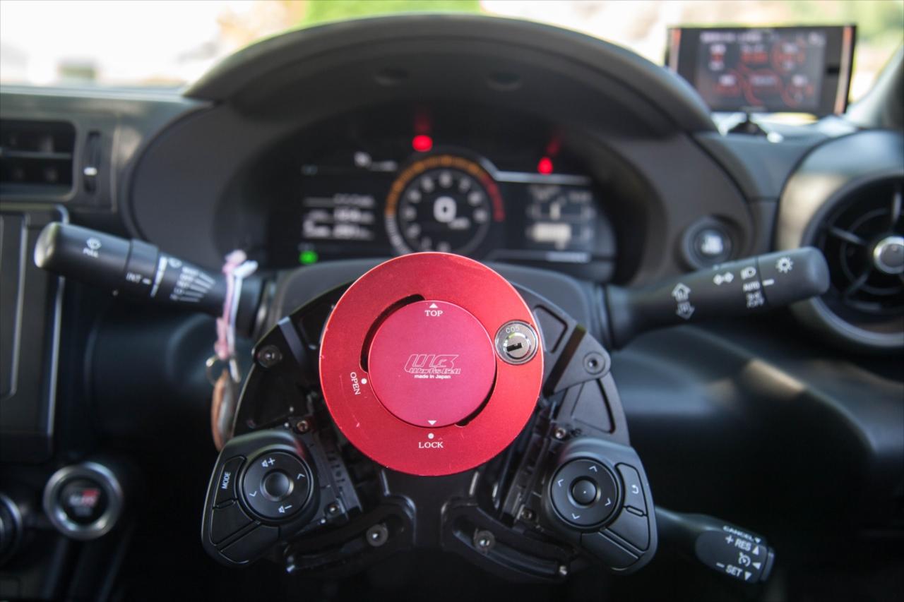 Works Bell ステアリングスイッチ移植キット のパーツレビュー | GR86