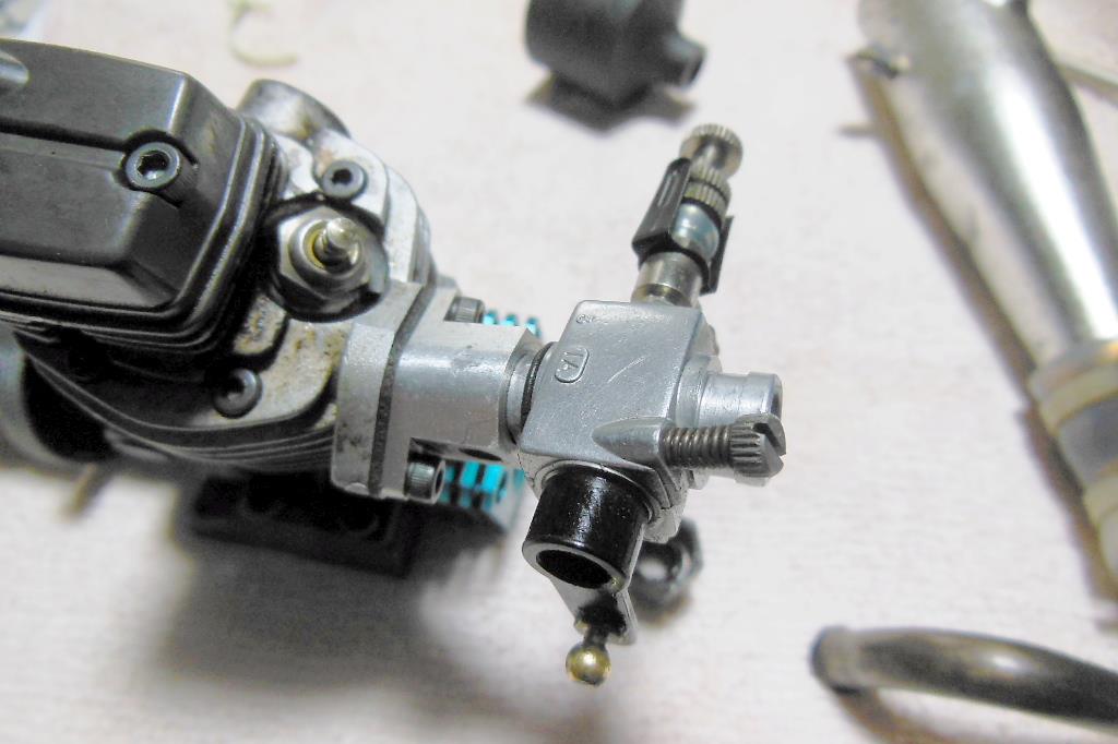 OS4stエンジン「FS－26S－C」オーバーホール(分解＆組立