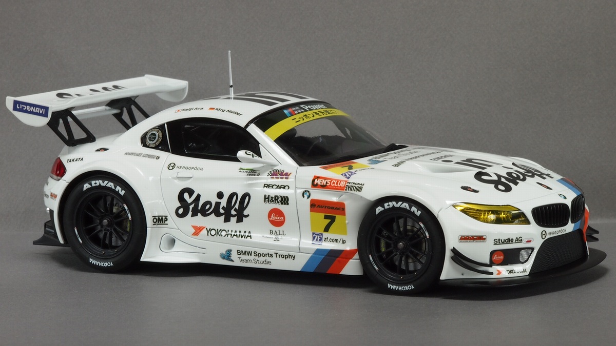 フジミ Studie BMW Z4 GT3 ＆ BMW Z4 GT3 (2012) 完成しました！｜轗軻