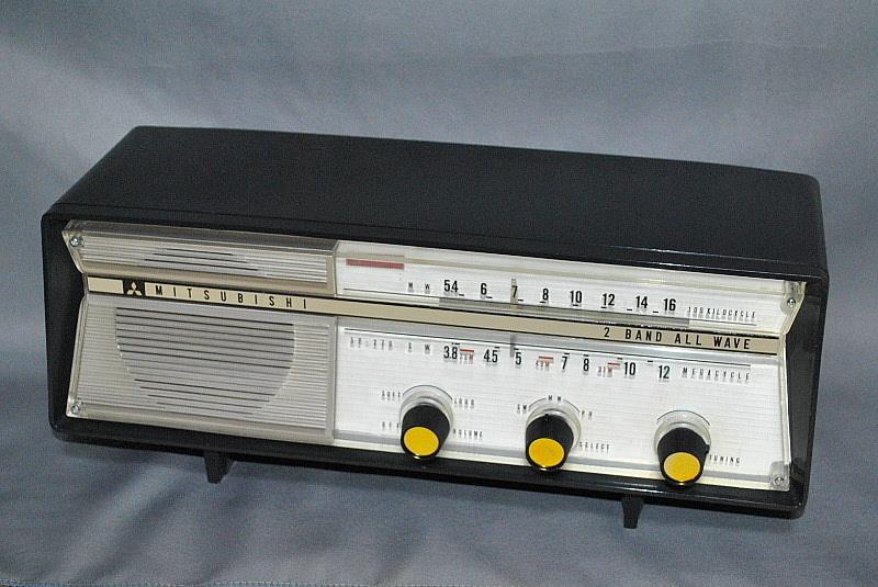三菱電機 MITSUBISHI 真空管ラジオ 5P-270｜覆面えるのブログ