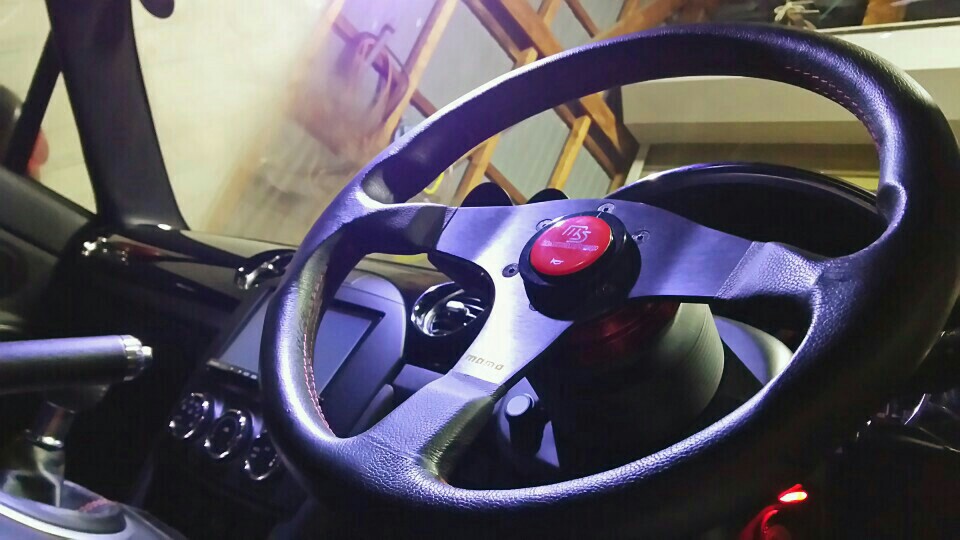 ステアリング交換＋クイックリリース取り付け【MOMO TUNER＋NRG SRK400