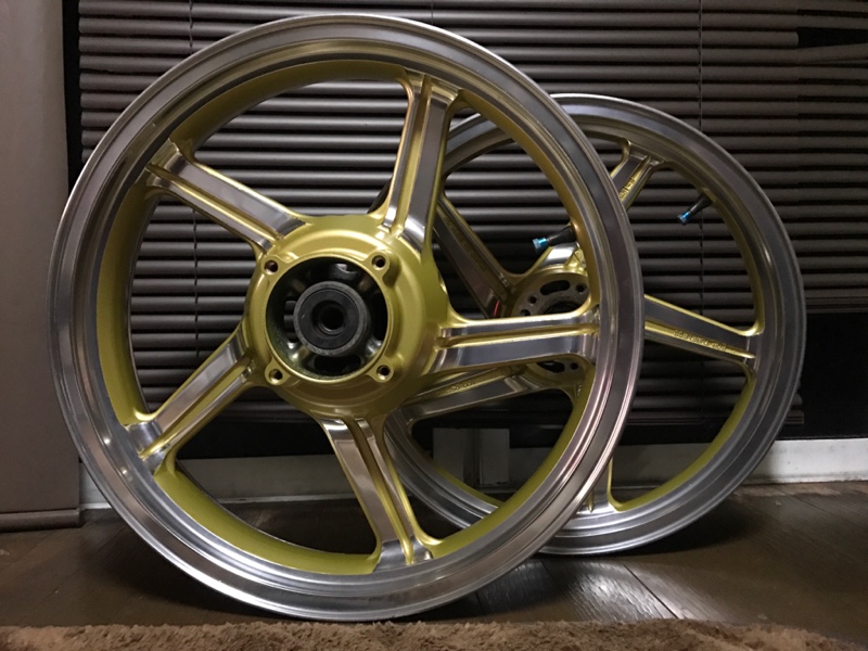 ゴールドホイール！！（カワサキ ゼファー400）by くわかず - みんカラ