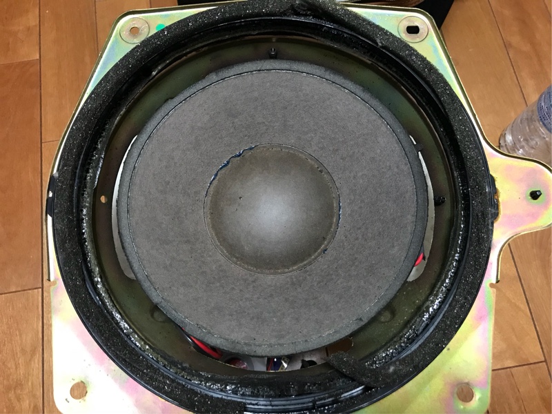 純正JBLウーファー修理（トヨタ アリスト・16系）by global-masa