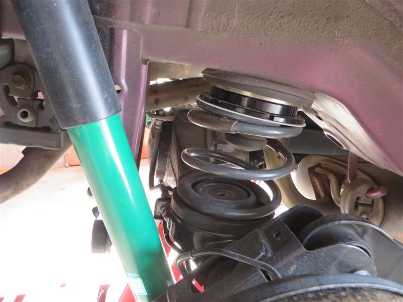 リアスプリングを交換（スズキ ワゴンRスティングレー・MH23S）by 山p