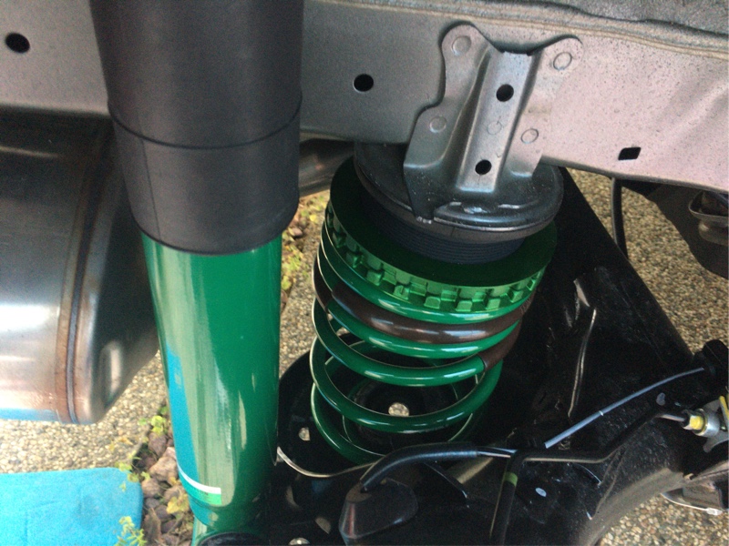 TEIN 車高調 取り付け（リア編）（ホンダ フィット・GK系）by Kenny.K