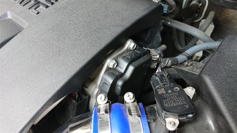 コンティニュアスリバリアブルバルブリフトコントローラー交換（トヨタ