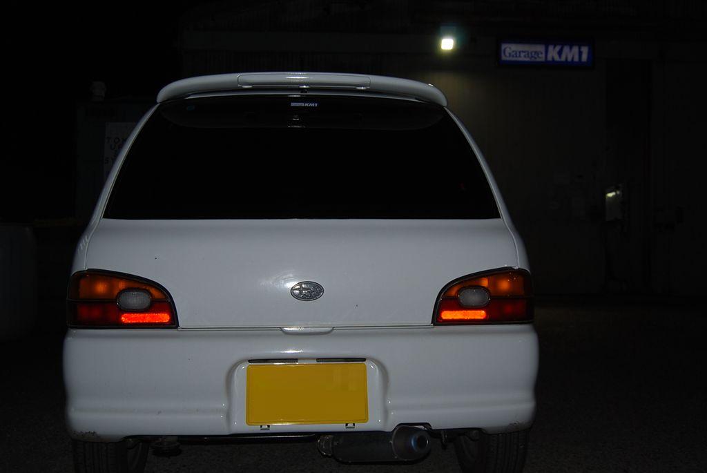 ヴィヴィオにLEDヘッドライトを着けてみる 1/7（スバル ヴィヴィオ・KK