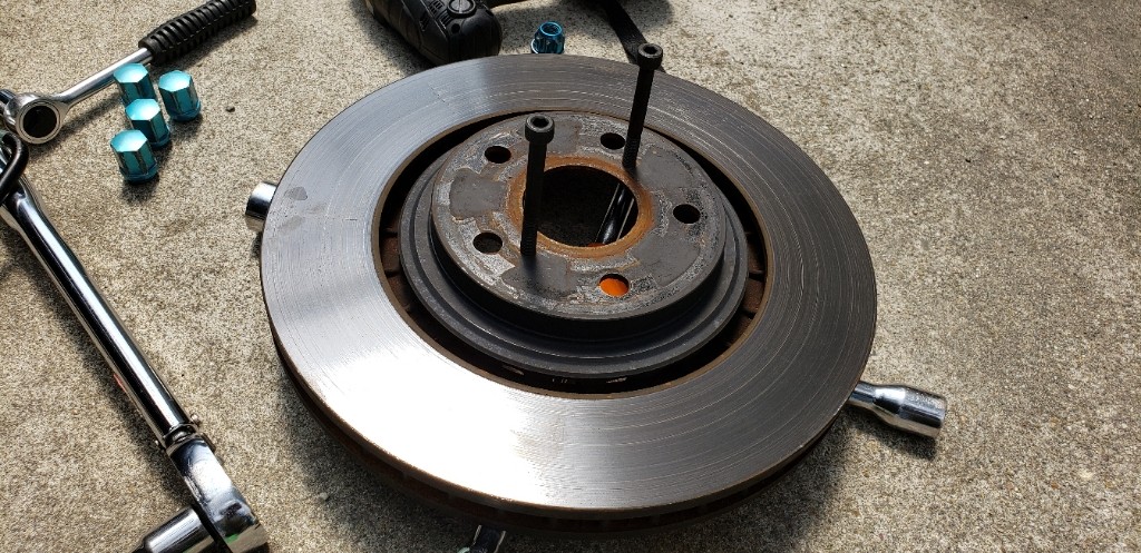 トヨタ純正30セルシオ フロントビッグキャリパー交換（米国トヨタ