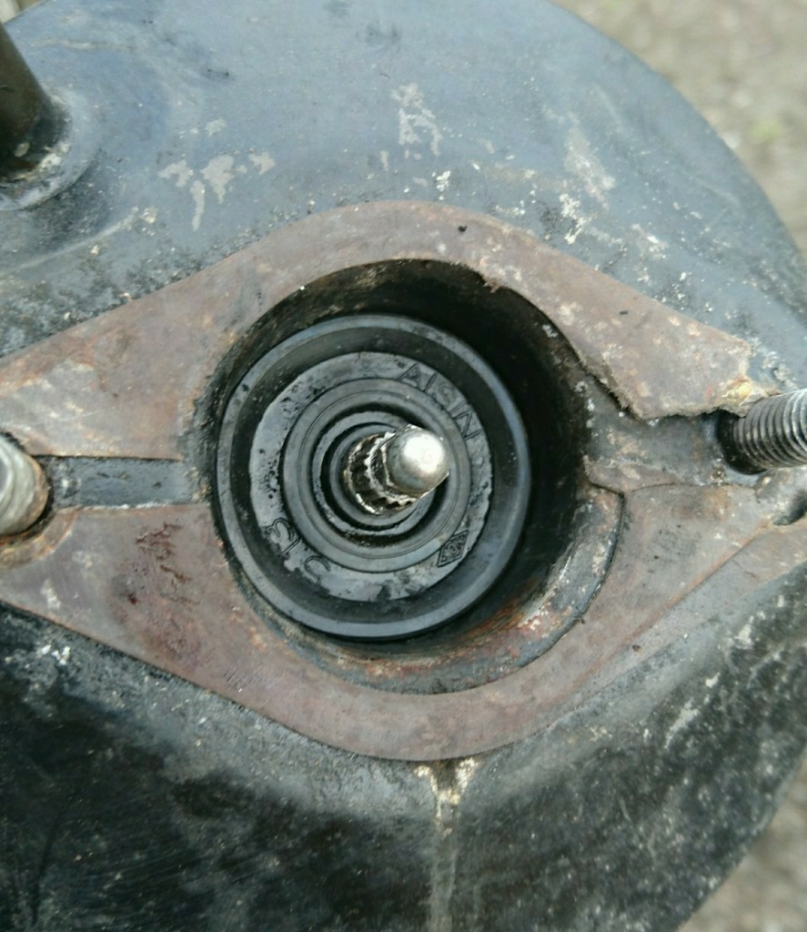 クラッチブースター(マスターバック)オーバーホール②（トヨタ