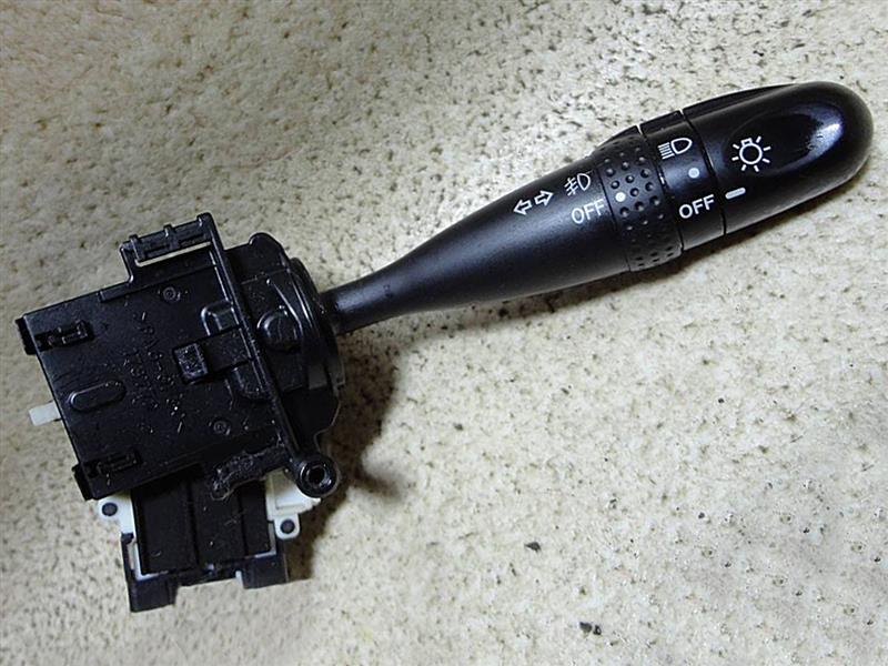 フォグスイッチ付レバーに交換してみた！(￣▽￣)（ダイハツ ミラ