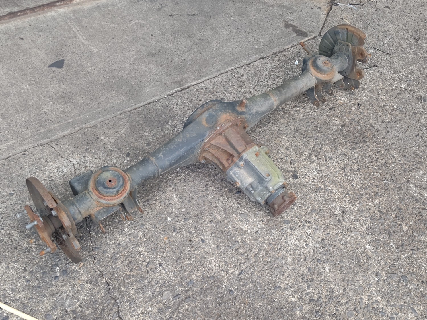 リヤアクスルホーシングASSY交換（スズキ アルトワークス・HA11S/HA21S