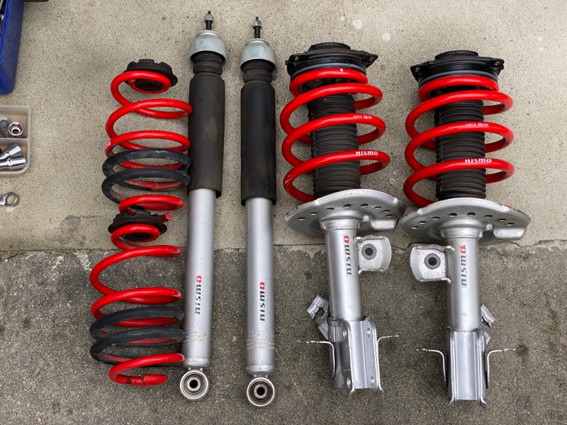 ZE1リーフ ZE0 NISMO スポーツサスペンションキット取付（日産 リーフ