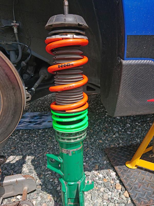 TEIN FLEX Z スプリング交換（フロント）（スズキ スイフトスポーツ