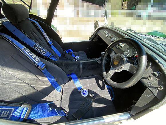 ステアリングをモトリタサイズ→ナルディに（ケータハム スーパー