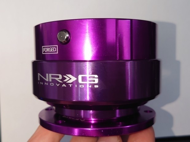 NRG クイックリリースボス Gen2.0取付（マツダ デミオ・DE）by 牧野