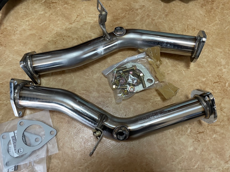 触媒ストレート交換（日産 フェアレディZ・Z33）by フォーミュラE