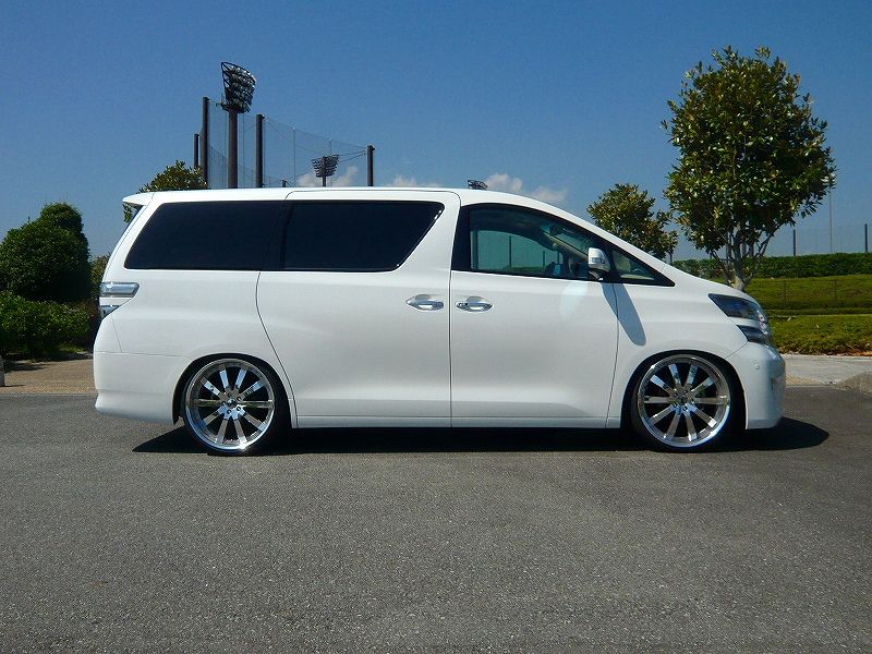 ACCエアサスキット装着♪（トヨタ ヴェルファイア・20系）by takayasu