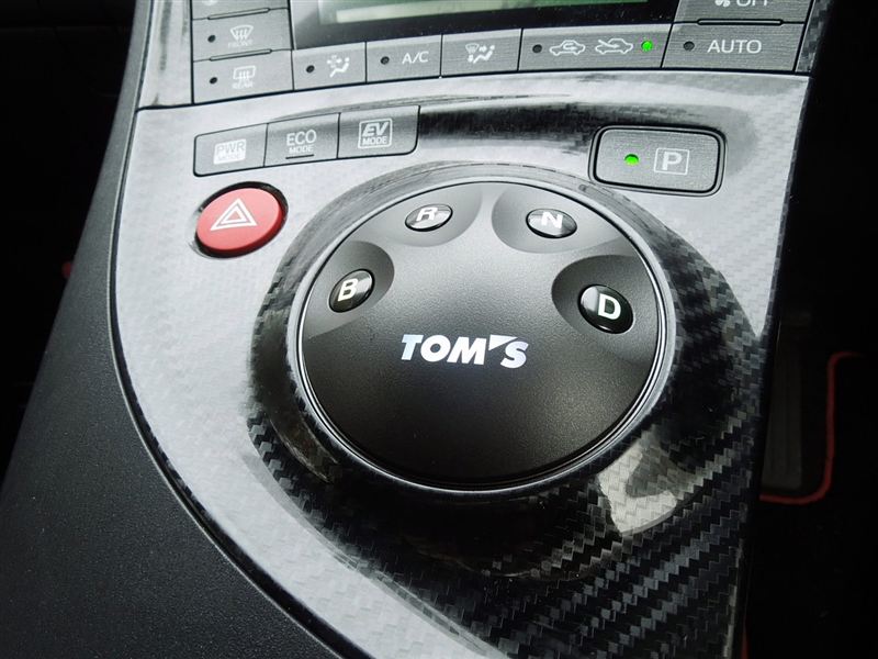 トムス シフトポジションスイッチ取り付け（トヨタ プリウス G's・30系