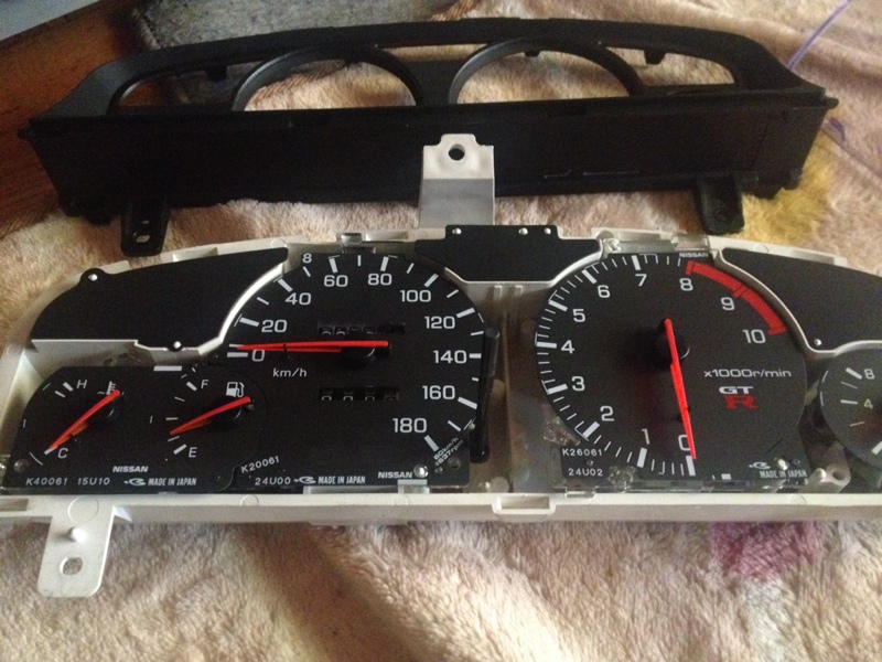 BCNR33 純正 メーター 交換（日産 スカイライン・R33）by プラズ