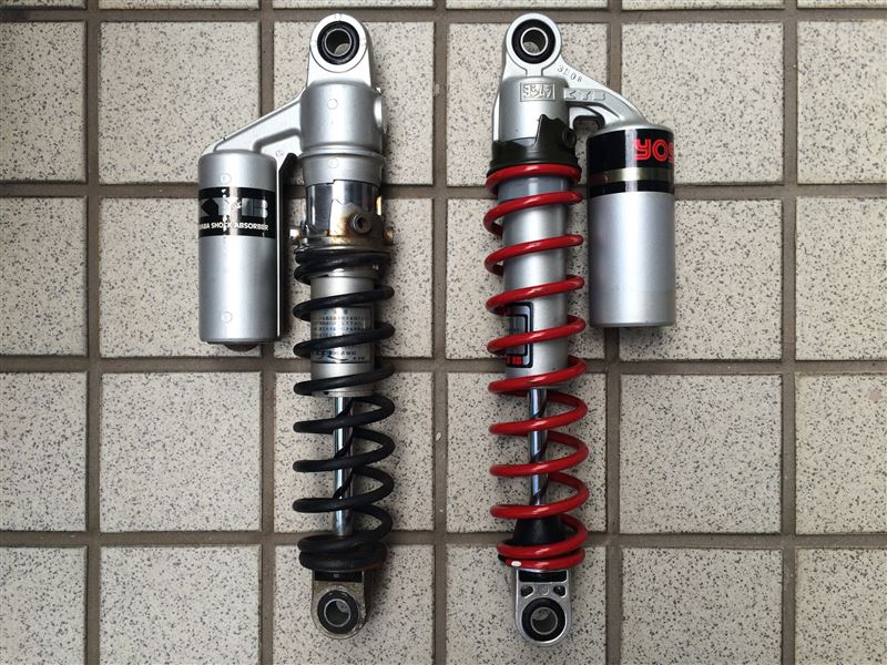 ヨシムラKYBリアショック（スズキ GSX250S KATANA (カタナ)）by 富三郎