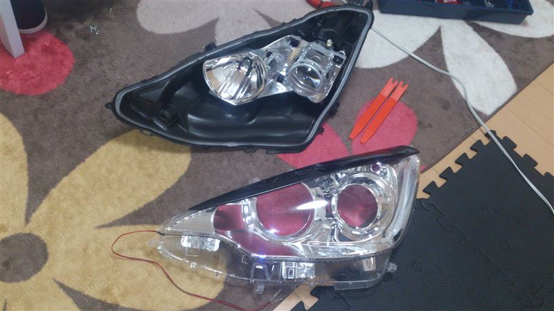 ヘッドライト インナーブラック化（トヨタ アクア・NHP10）by ピンクの